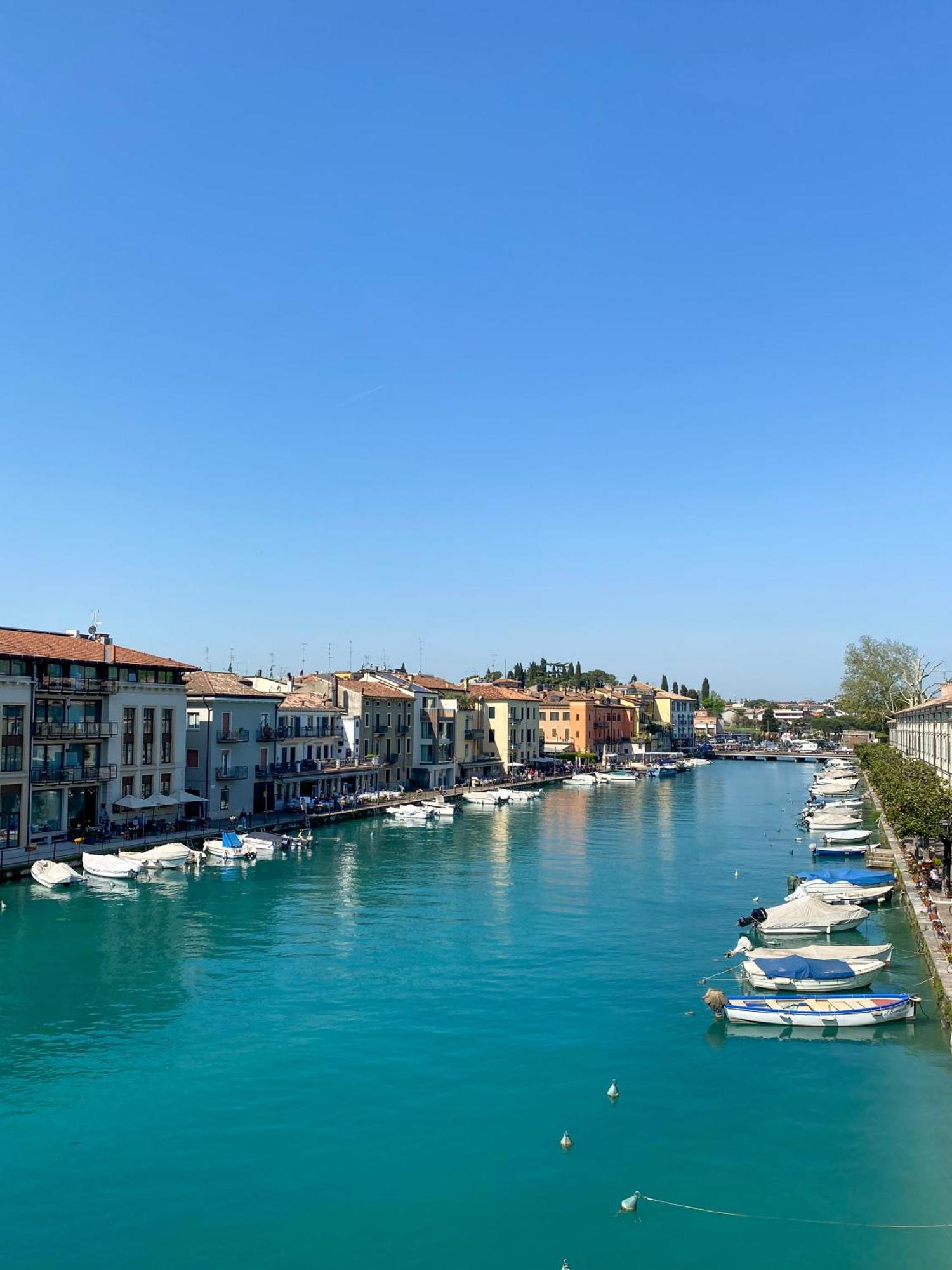Palazzo Cordigero - Apartments เปสเคียรา เดล การ์ดา ภายนอก รูปภาพ
