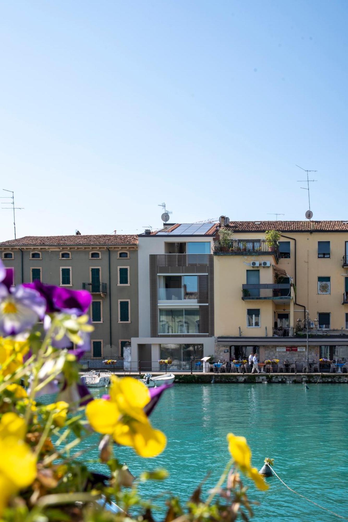 Palazzo Cordigero - Apartments เปสเคียรา เดล การ์ดา ภายนอก รูปภาพ