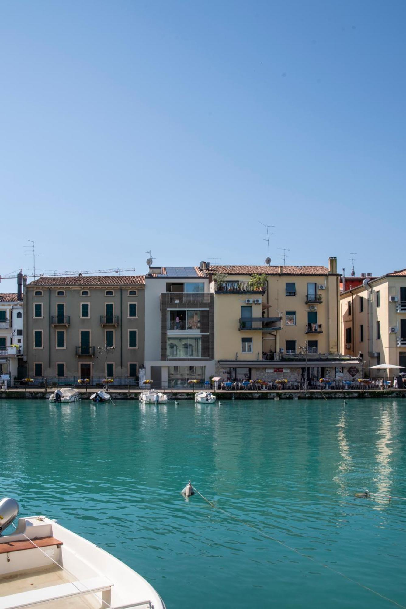 Palazzo Cordigero - Apartments เปสเคียรา เดล การ์ดา ภายนอก รูปภาพ