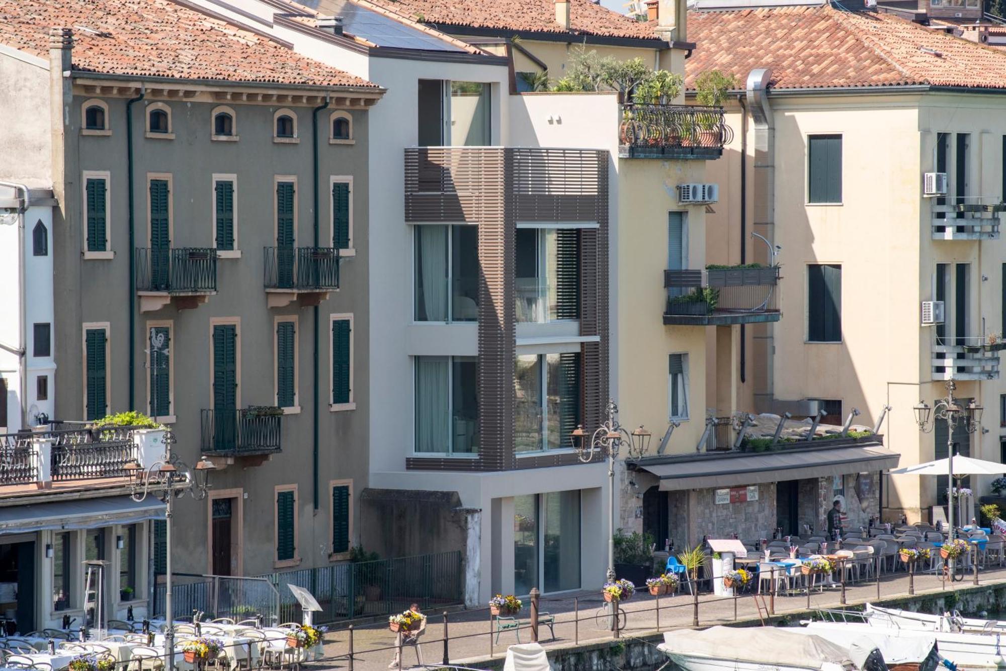 Palazzo Cordigero - Apartments เปสเคียรา เดล การ์ดา ภายนอก รูปภาพ