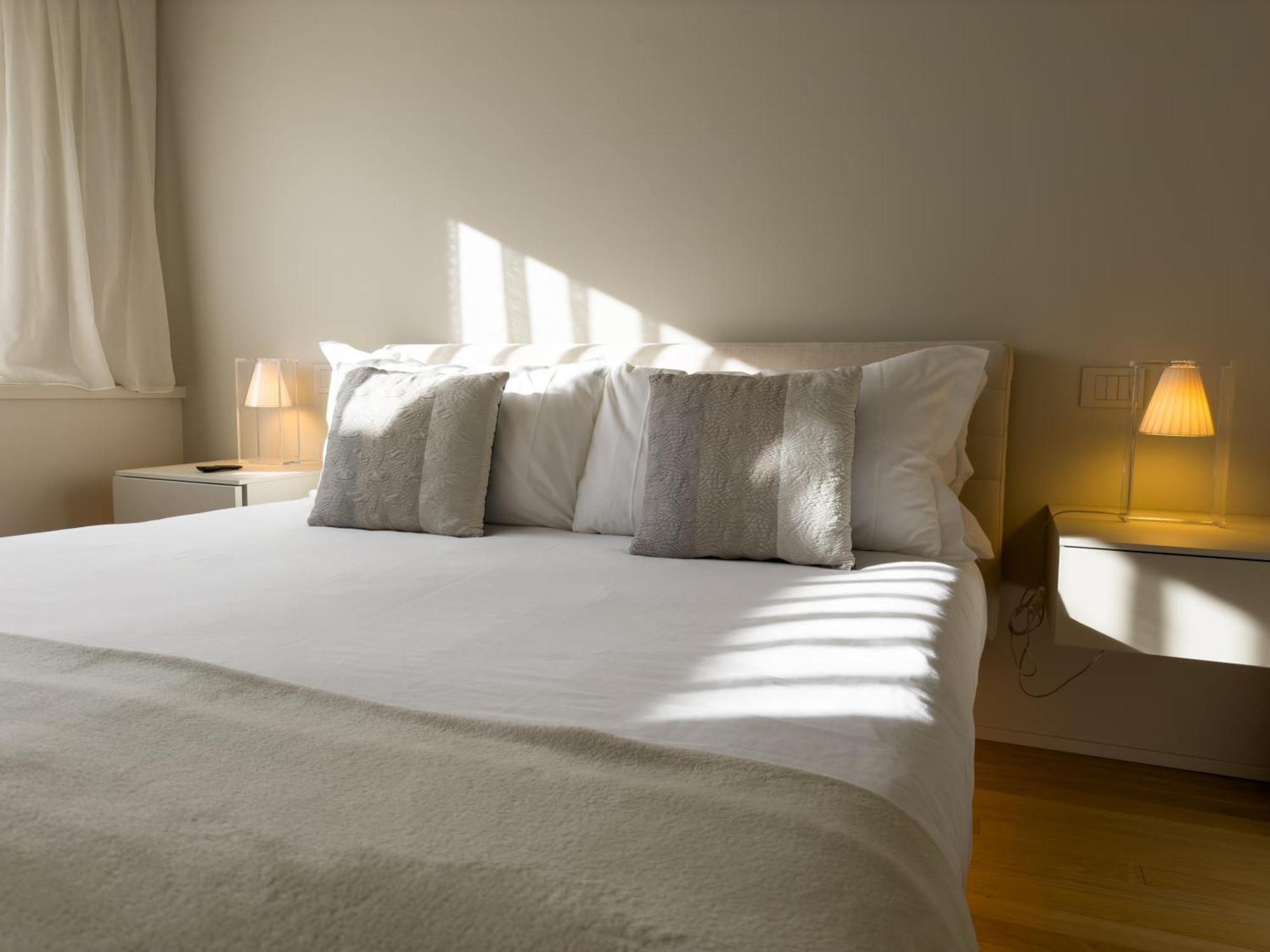 Palazzo Cordigero - Apartments เปสเคียรา เดล การ์ดา ภายนอก รูปภาพ