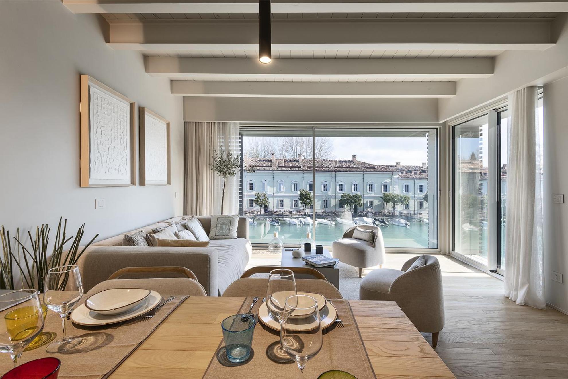 Palazzo Cordigero - Apartments เปสเคียรา เดล การ์ดา ภายนอก รูปภาพ